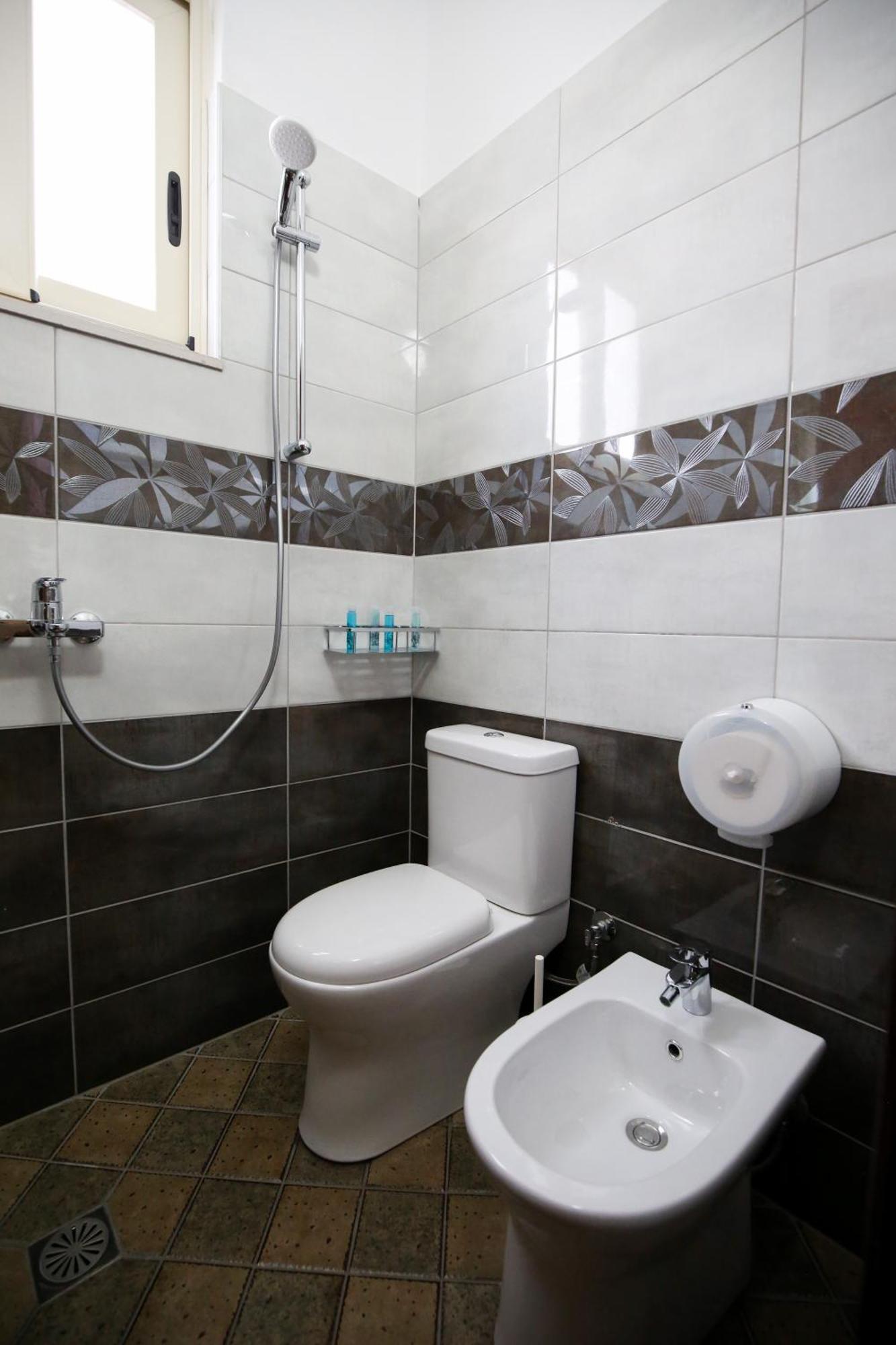 Hotel Vd Roleks Avlonya Dış mekan fotoğraf